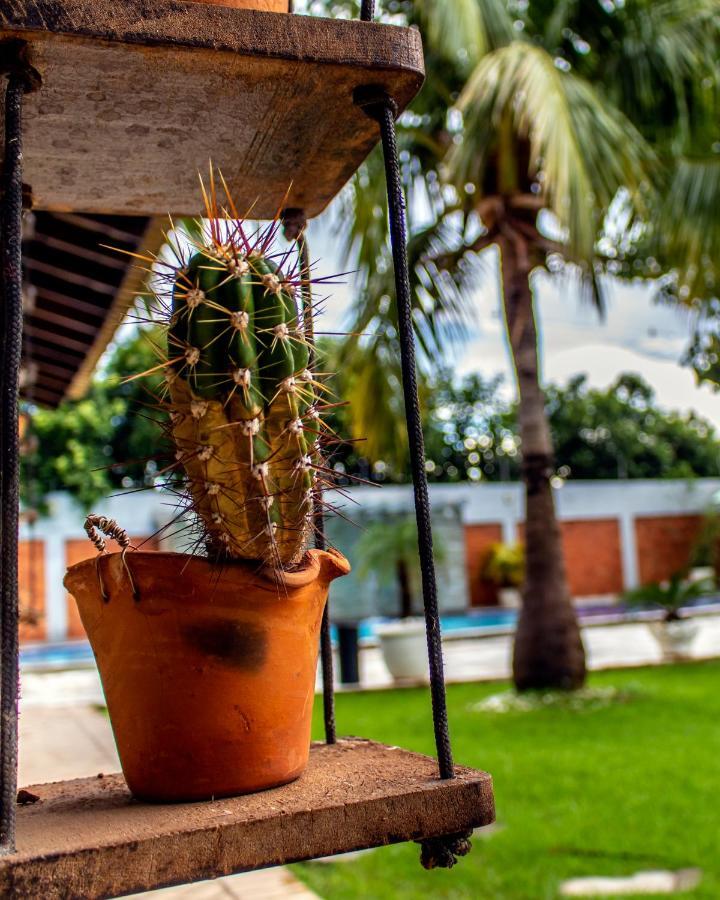 Delcas Hotel Cuiabá Kültér fotó