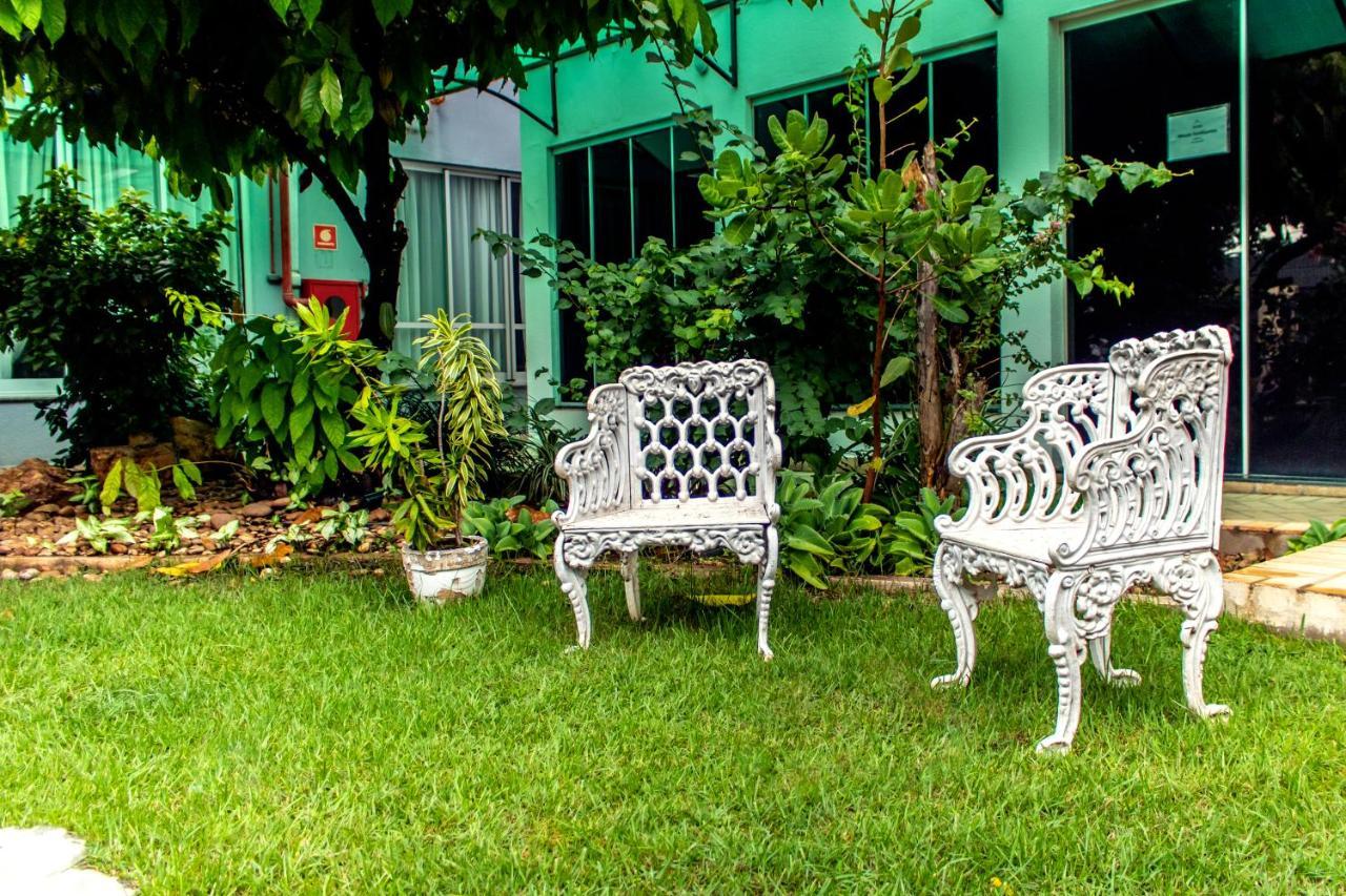 Delcas Hotel Cuiabá Kültér fotó