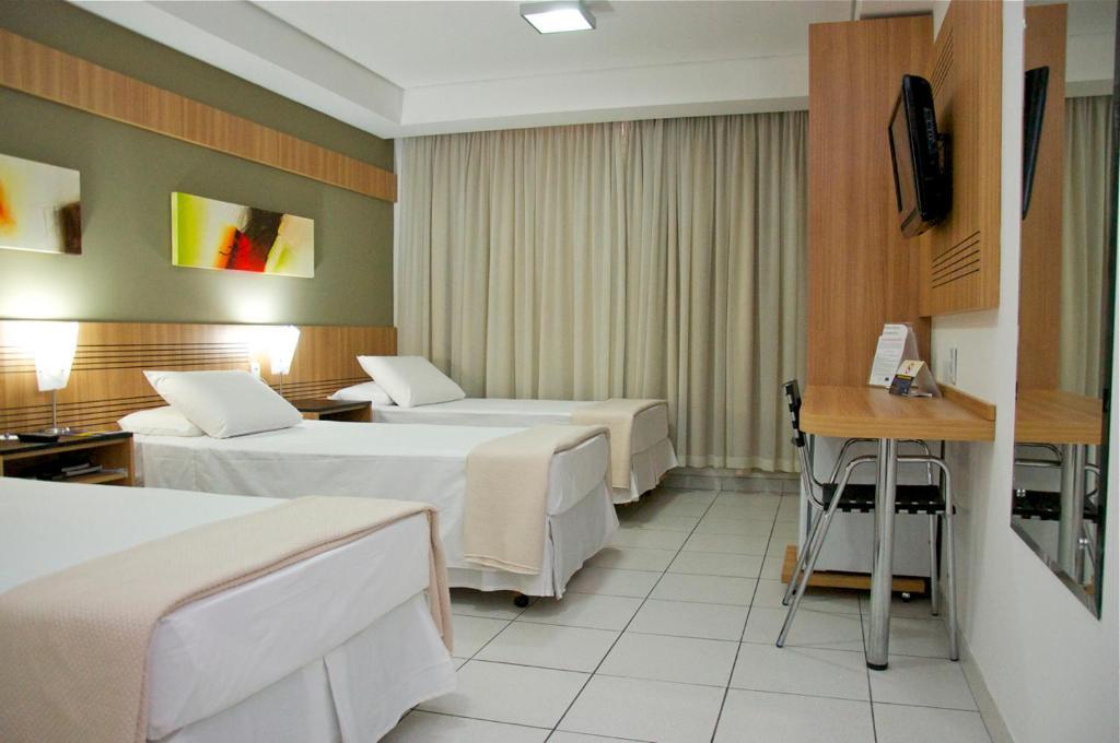 Delcas Hotel Cuiabá Szoba fotó